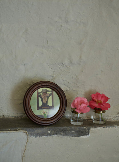 Emery Oak Picture frame, Round