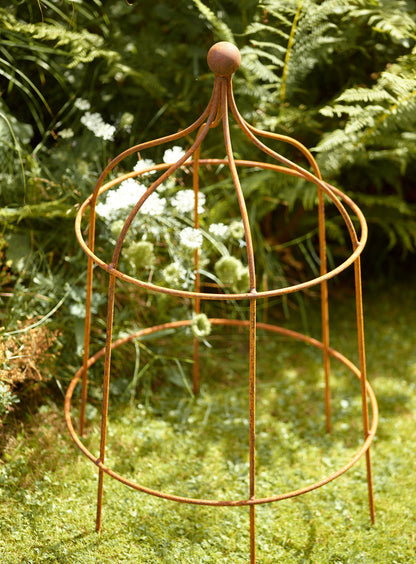 Rusted Garden Obelisk