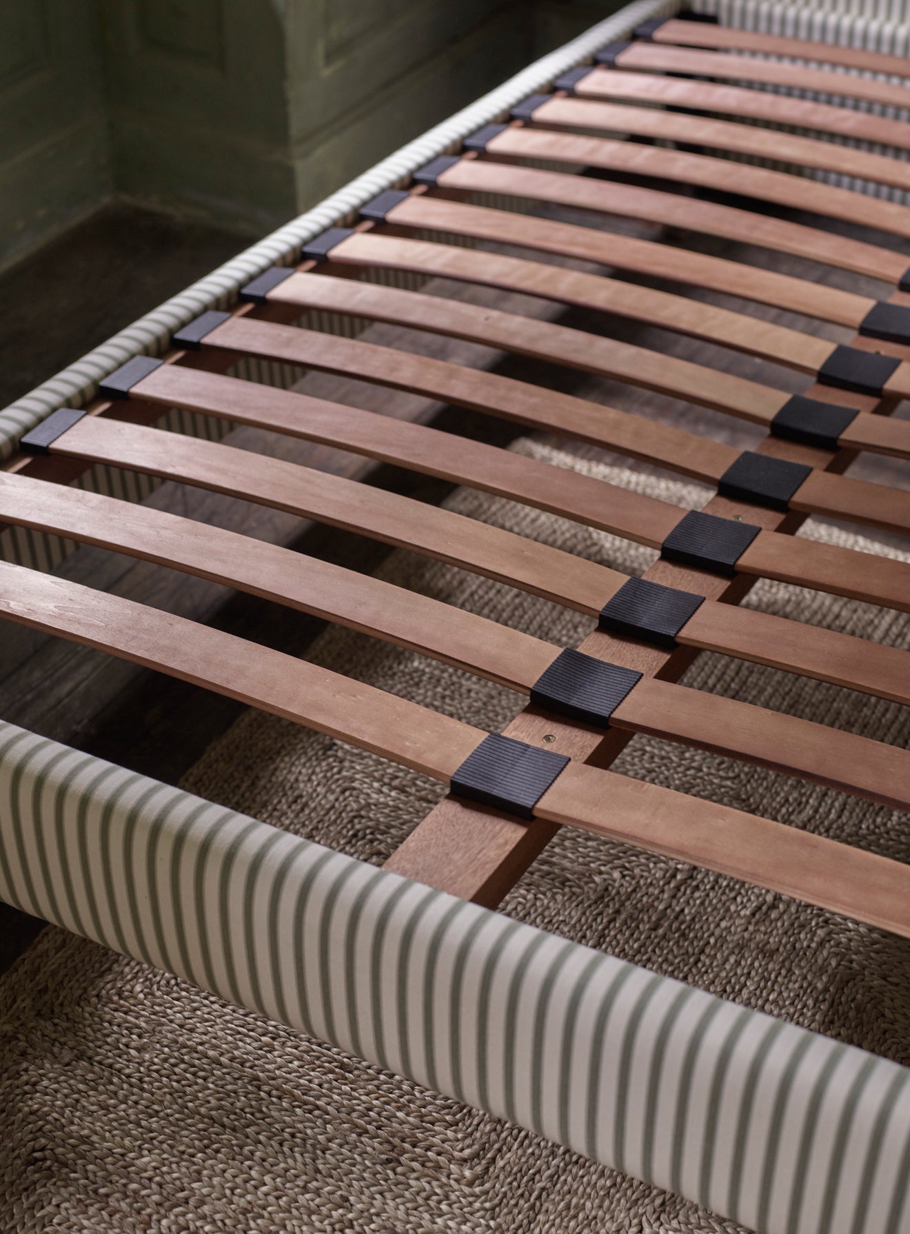 Sloane Bed, Sage Stripe