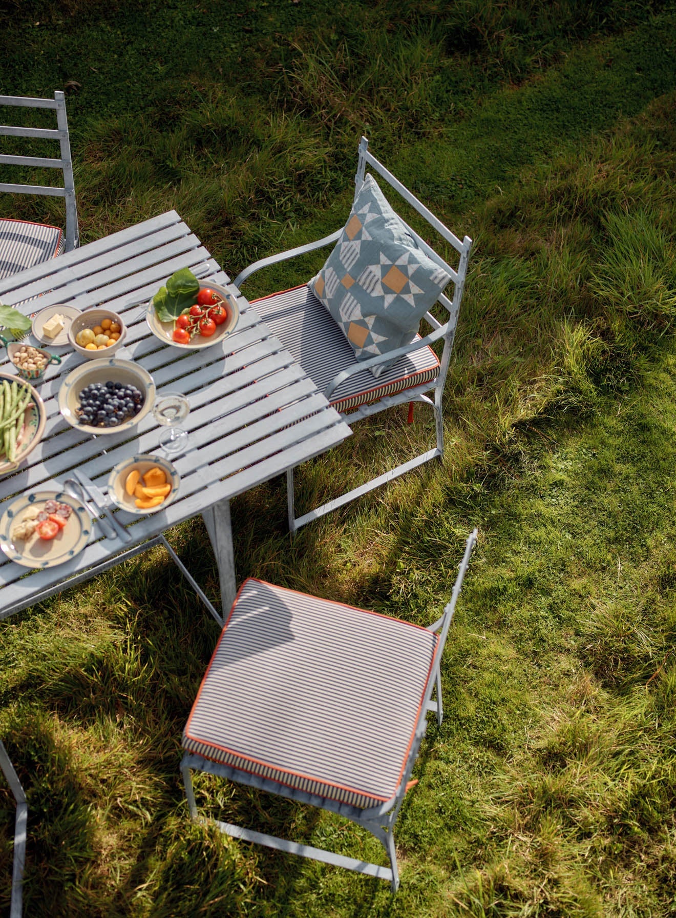 Sudbury Dining Table