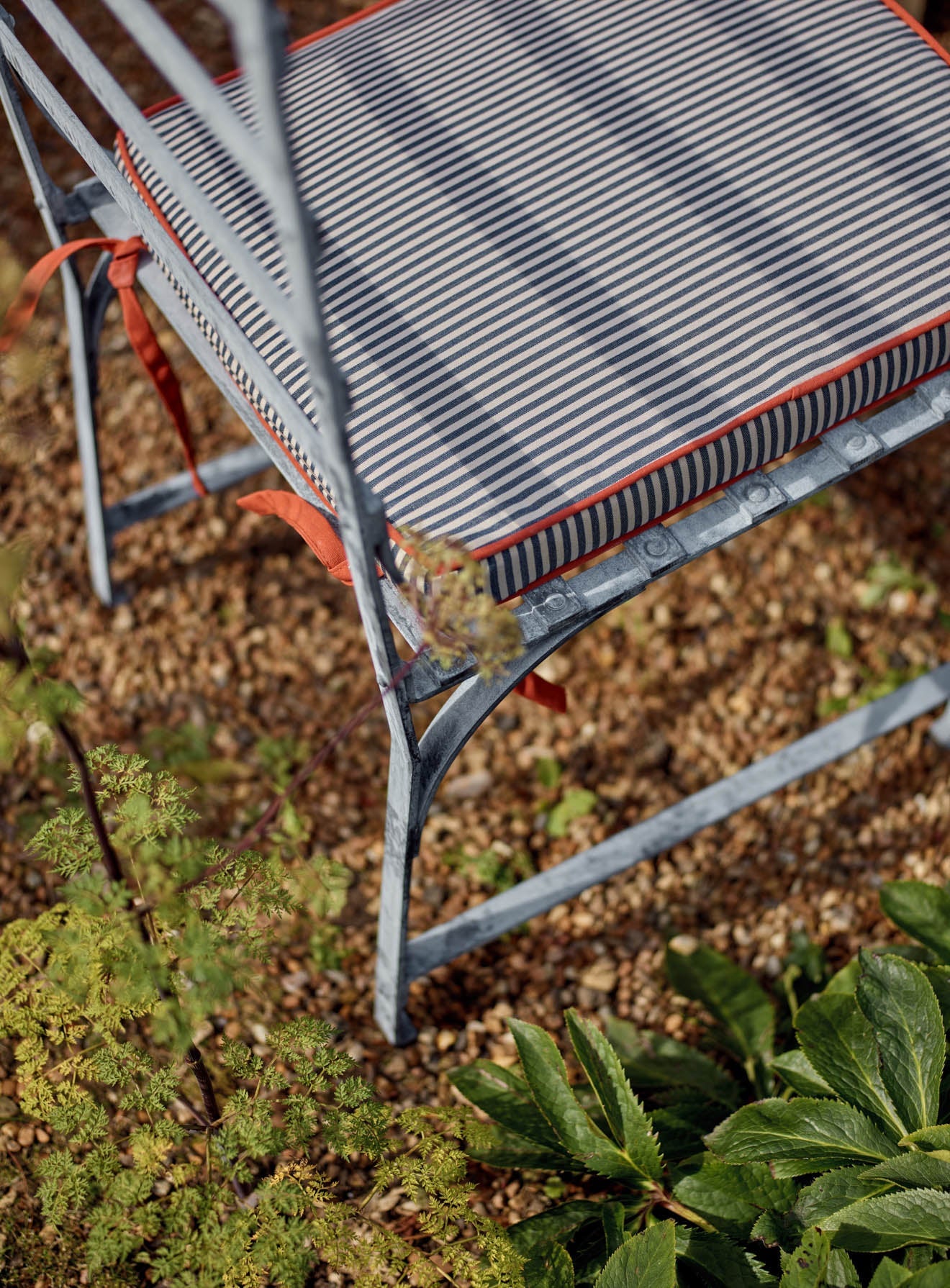 Sudbury Dining Chair Cushion, Navy Pinstripe