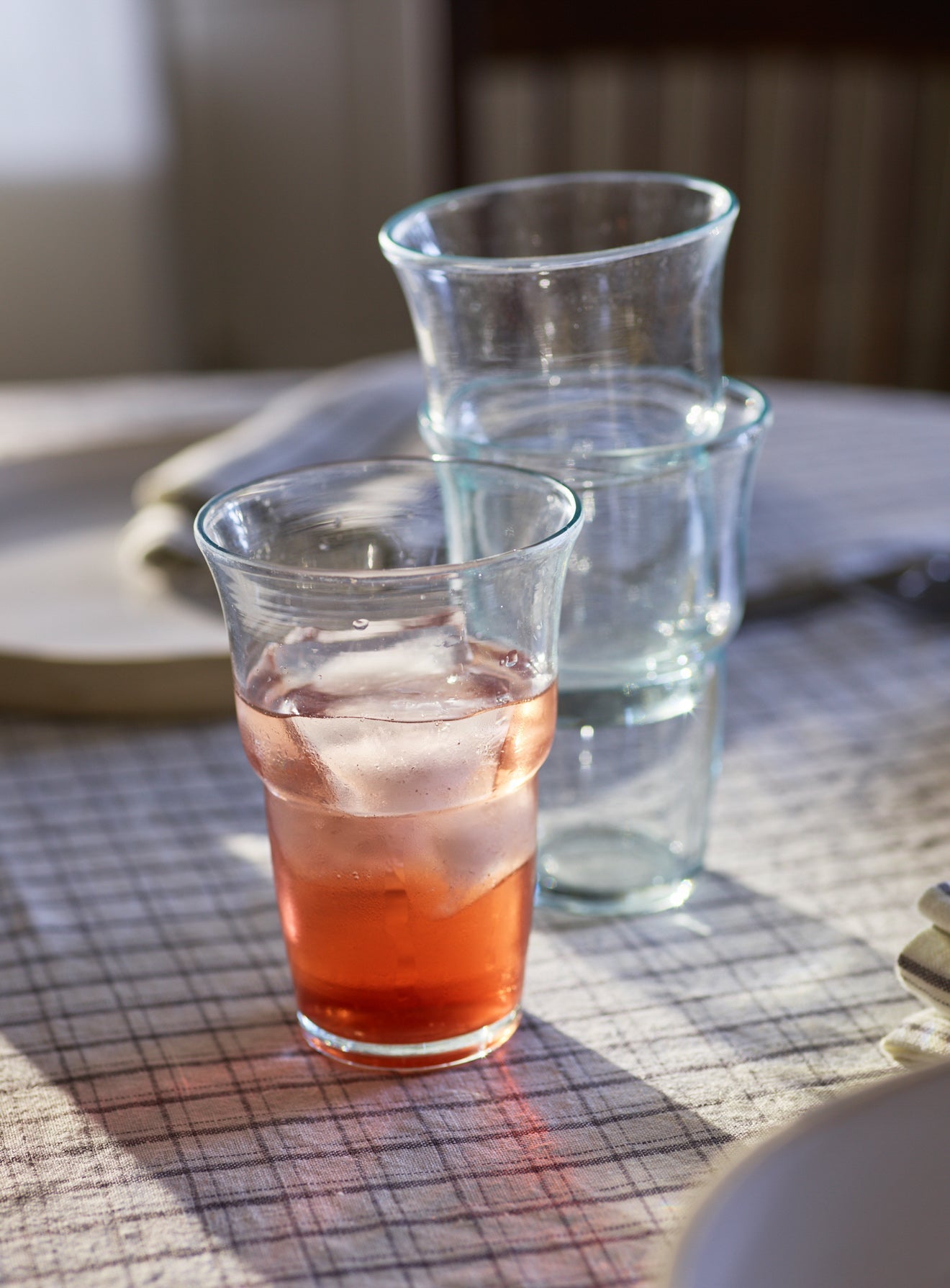 Lyle Water Glass, Carrier Set