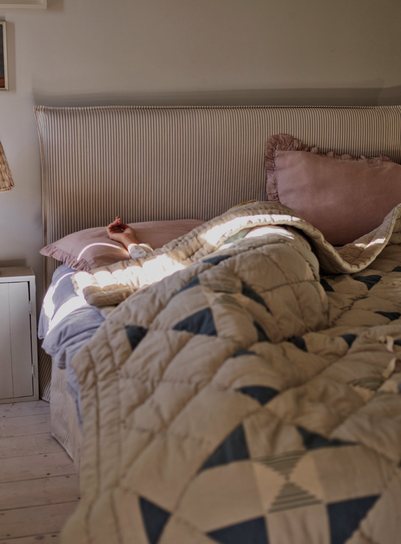 Lillie Cotton Patchwork Quilt, Dusky Blue