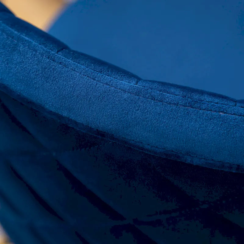 Roundhill Furniture Amoa Contemporary 3-Piece Dining Set, White Round Table and 2 Chairs