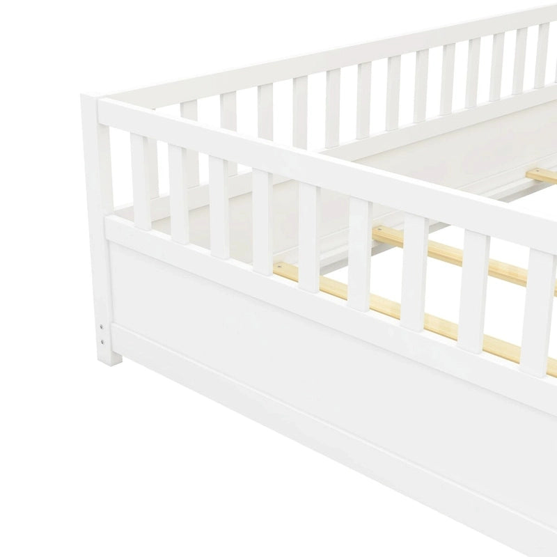 Montessori wooden children's floor bed with Support slat