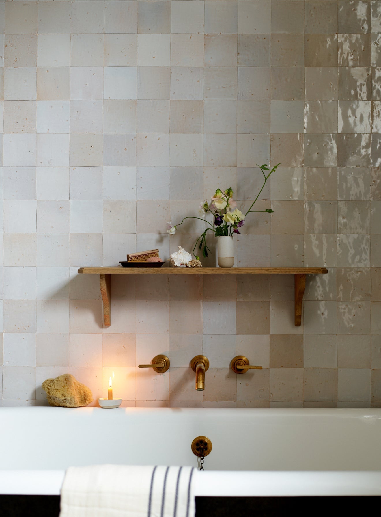 Aubrey Oak Shelf, Long