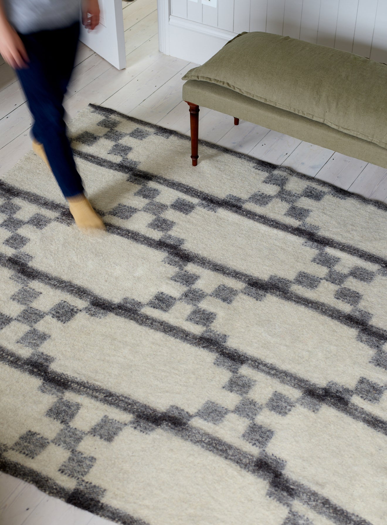 Makalu Wool Rug