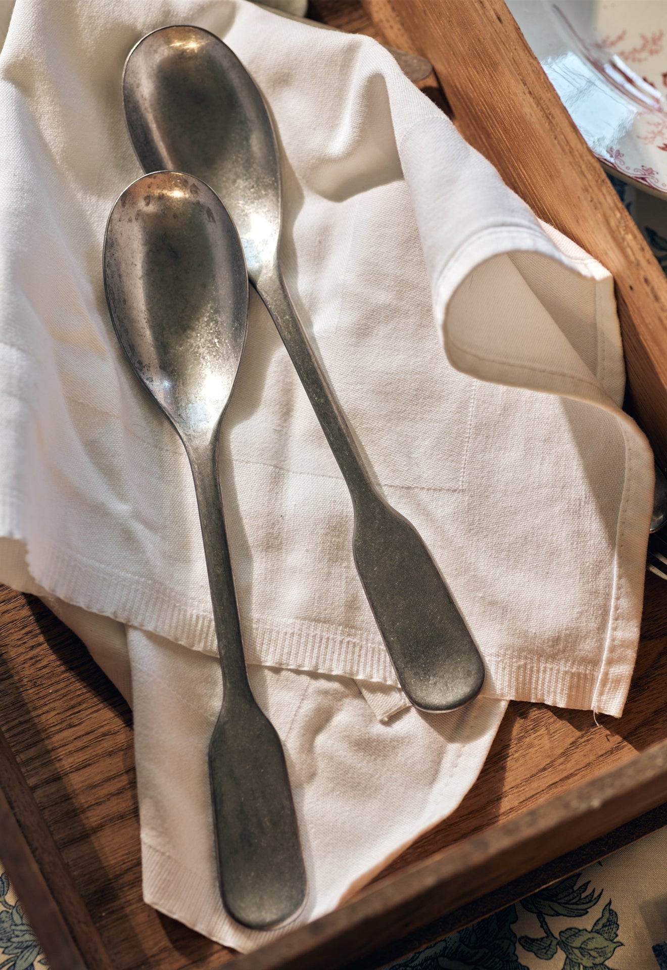 Vintage Satin Cutlery, 42 Piece Set